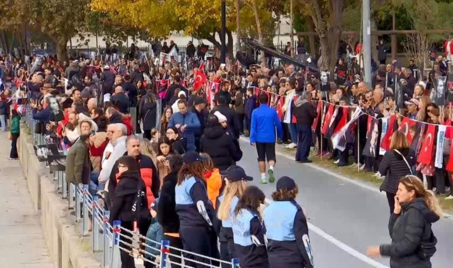 10 Kasım’da Kadıköy’de Ata’ya saygı zinciri