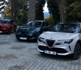 Alfa Romeo Junior hem verimli hem sportif! Model hibrit ve elektrikli olarak yola çıktı: İşte fiyatları ve tüm ayrıntılar…