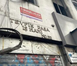 Beyoğlu’nda şüpheli ölüm: Mühürlü asansörün altında ceset bulundu!