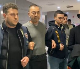 Ev hapsi verilmişti… Serdar Ortaç sosyal medya hesaplarını kapattı!