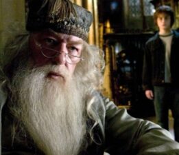 ‘Harry Potter’ dizisinde gelişmeler dürüyor: Dumbledore’u canlandıracak isim kim olacak?