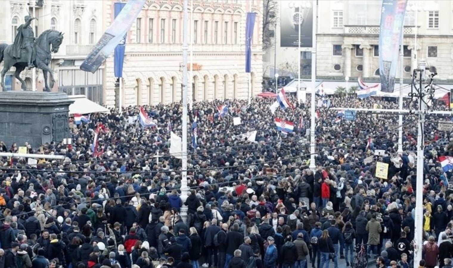 Hırvatistan’da sağlık çalışanları grev başlattı