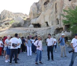 Kapadokya’ya 10 ayda rekor ziyaretçi: 4 milyona yakın yerli ve yabancı turist akın etti