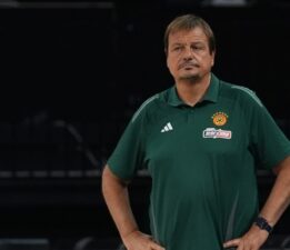 Panathinaikos duyurdu: Ergin Ataman hastaneye kaldırıldı!