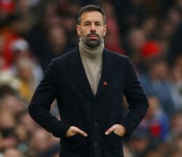 Ruben Amorim ile anlaşmıştı: Manchester United’dan Ruud van Nistelrooy kararı!