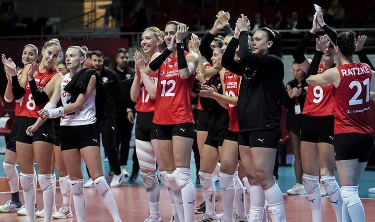 Türk Hava Yolları, set vermeden adını 8’li final turuna yazdırdı