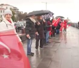 Üsküdar’da 10 Kasım’da ‘Ata’ya saygı zinciri’ oluşturuldu